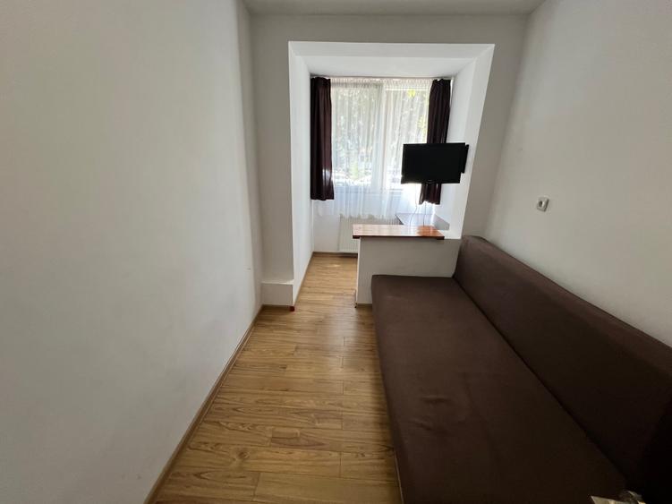 INCHIRIEZ apartament 3 camere,renovat,zona Mihai Viteazul - 7