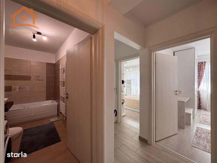 Apartament cu 3 camere decomandat în 13 Decembrie