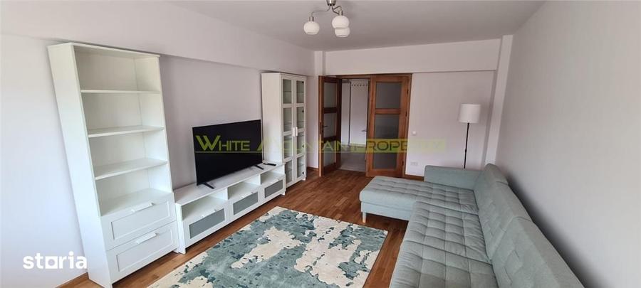 Apartament cu 3 camere, mobilat în Centrul Civic