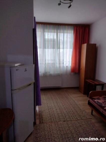 Garsonieră semidecomandată în Central
