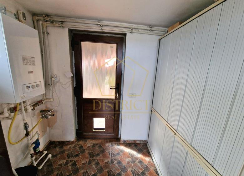 Casă individuală cu 5 camere cu Canalizare în Ianova