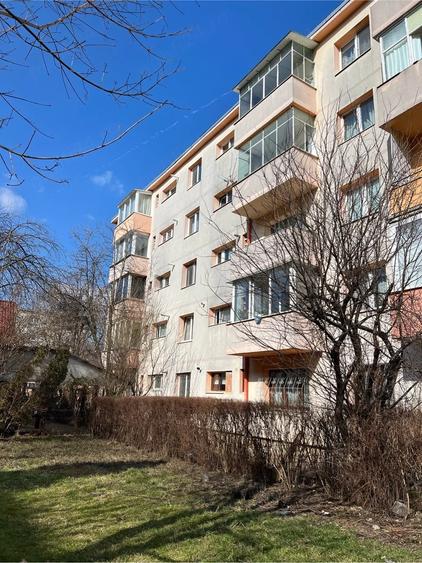 Apartament cu 2 camere semidecomandat în Astra