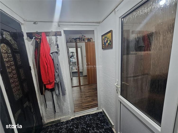 Garsonieră decomandată, mobilată în Calea Caransebeșului