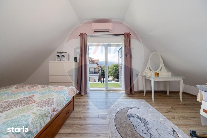 Apartament cu 3 camere în Tractorul