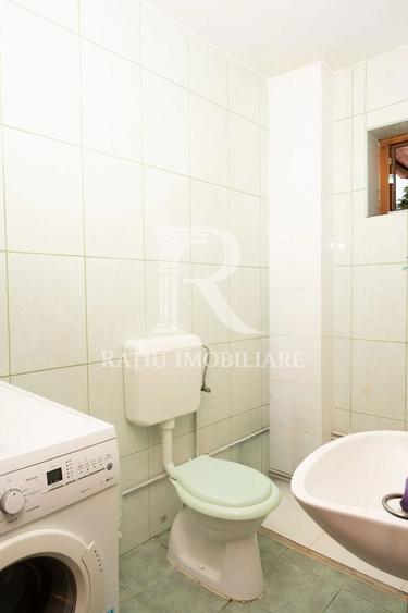 Casă individuală cu 3 camere cu Canalizare în Cheriu