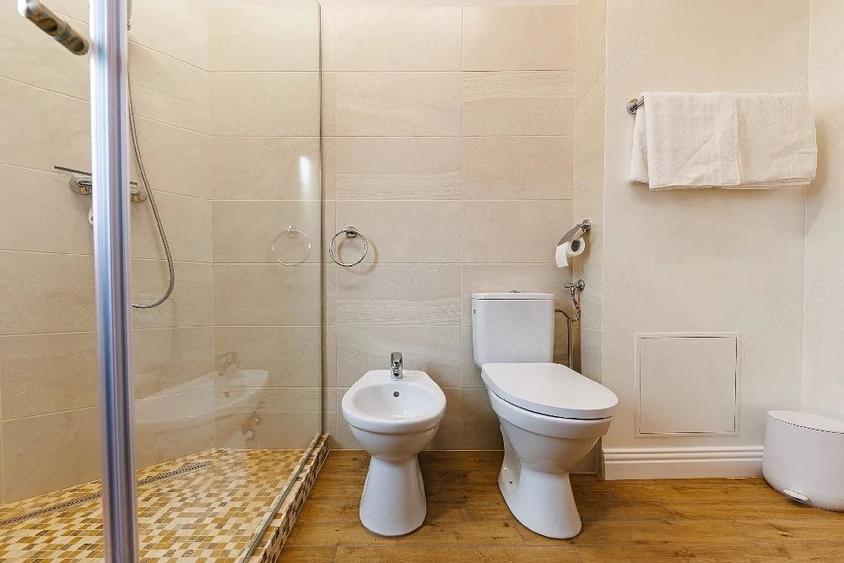 Apartament frumos-elegant,cladire istorica, CENTRU - 4