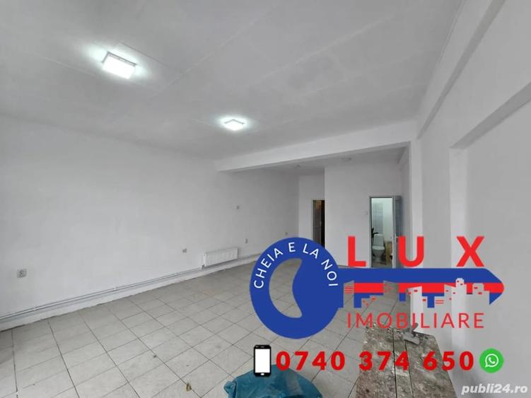 Spațiu comercial, de 40 mp, în E3