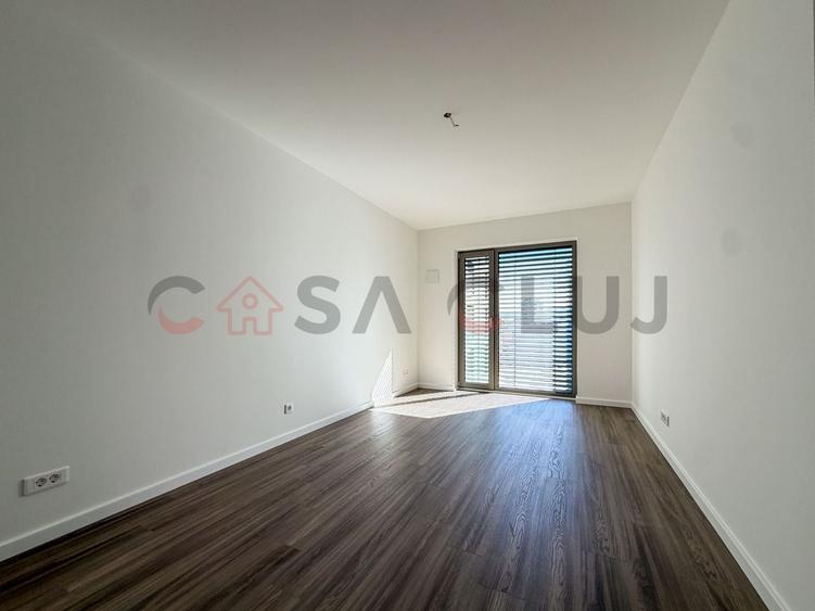 Apartament cu 3 camere decomandat în Iris
