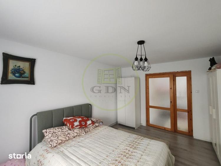 Casă cu 4 camere cu Teren 1400 Mp în Central
