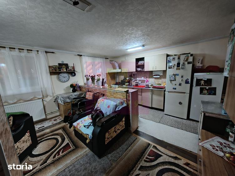 Casă cu 3 camere cu Teren 320 Mp în Colibași