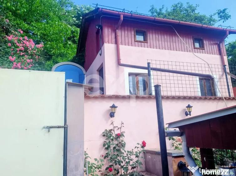 Casă cu 1 camere cu Teren 3297 Mp în Valea Mare