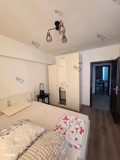 Apartament cu 3 camere semidecomandat în Dorobanți
