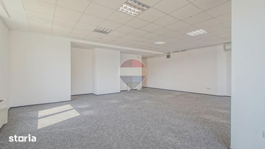 Spațiu comercial, de 79 mp, în Vlahuță