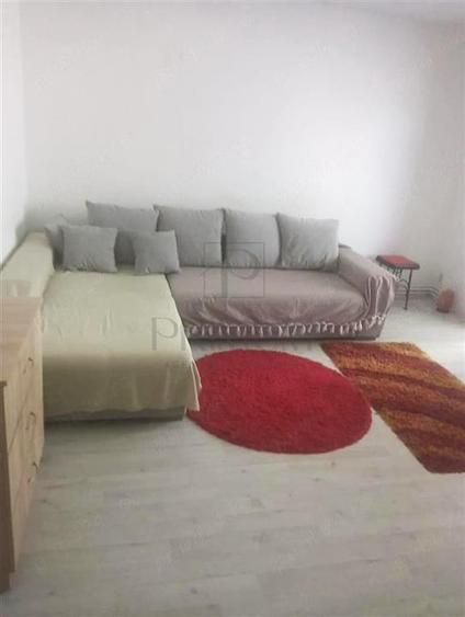 Apartament cu 3 camere decomandat în Dorobanților