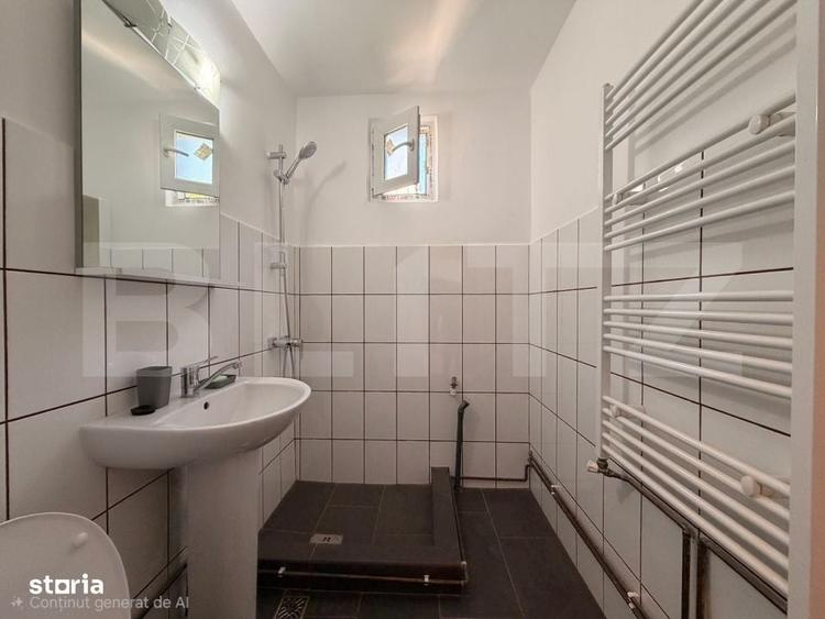 Apartament cu 2 camere semidecomandat în Micro 6
