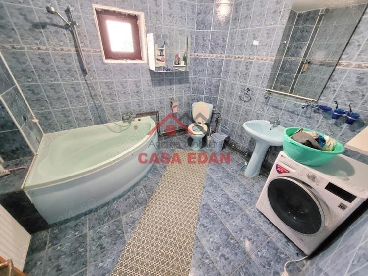 Casă cu 6 camere în Câmpina