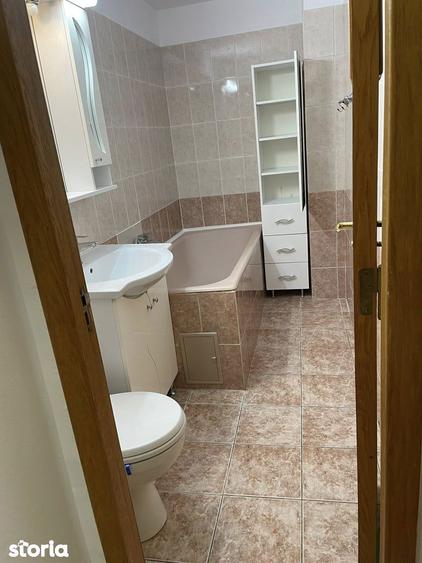 Apartament cu 2 camere decomandat, mobilat în Decebal