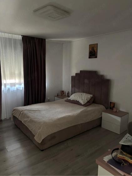 Casă cu 2 camere cu Teren 900 Mp în Central