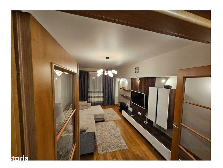 Apartament cu 3 camere decomandat, mobilat în Berceni