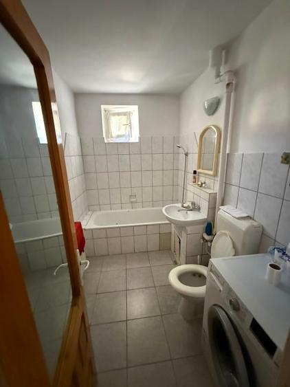 Apartament cu 2 camere decomandat în Dărmănești