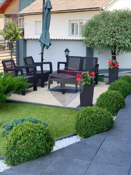 Casă cu 3 camere cu Teren 1169 Mp în Rona de Jos