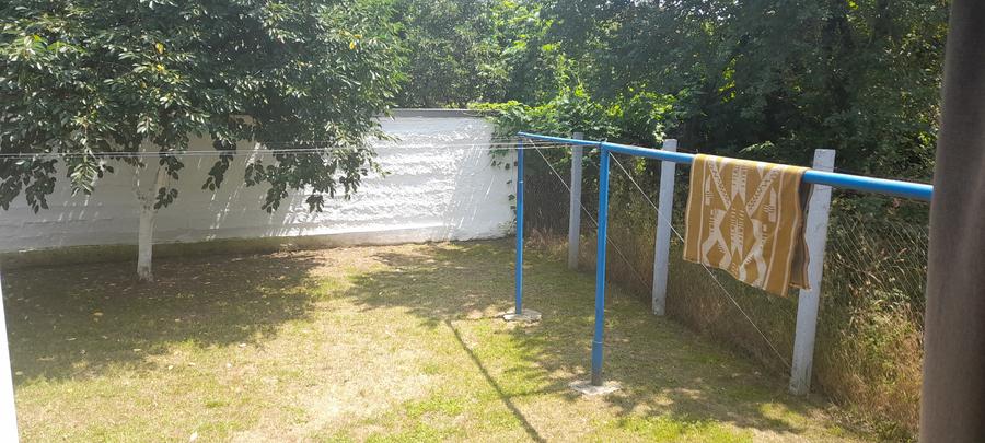 Casă individuală cu 5 camere cu Canalizare în Periferie