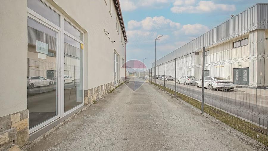 Spațiu comercial, de 370 mp, în Uzina 2