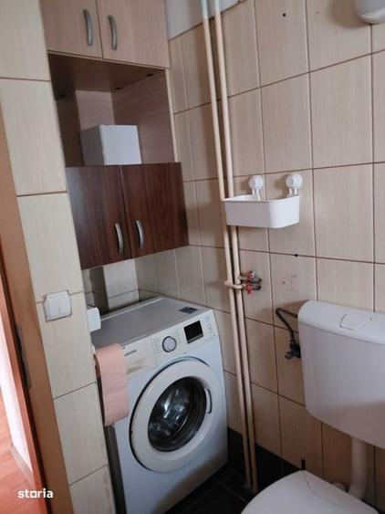 Apartament cu 4 camere decomandat, mobilat în Bucovina