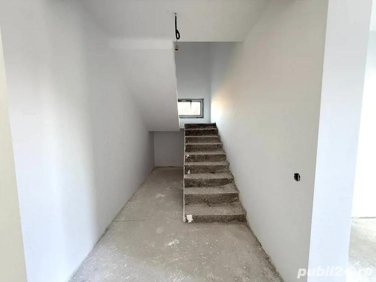 De Vanzare Vila Tip Duplex zona Centrala - 8