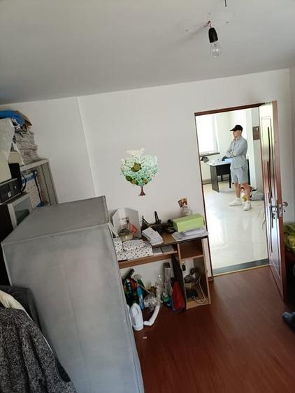 Apartament cu 2 camere semidecomandat în Fundeni
