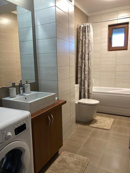 Apartament cu 2 camere decomandat în Exterior Vest