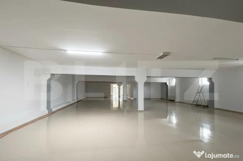 Spa?iu comercial Premium 760 mp | Vad Pietonal | Parcare Pr - 4