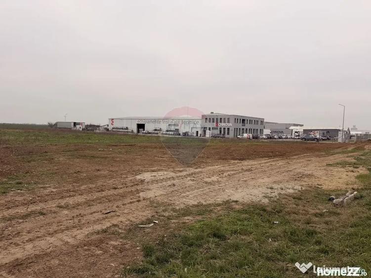 Teren în Aeroport
