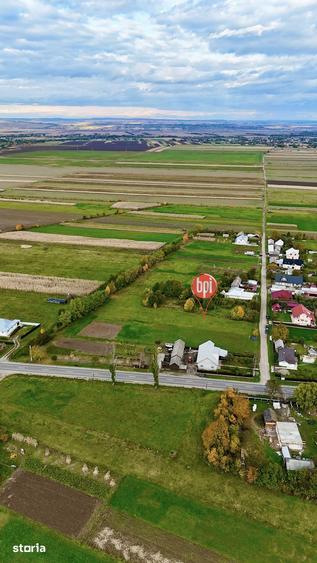Teren de 4300 mp, în Brusturi