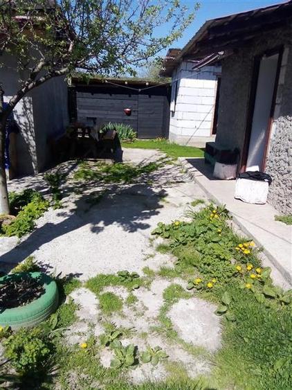 Casă individuală cu 2 camere cu Teren 10000 Mp în Mironeasa