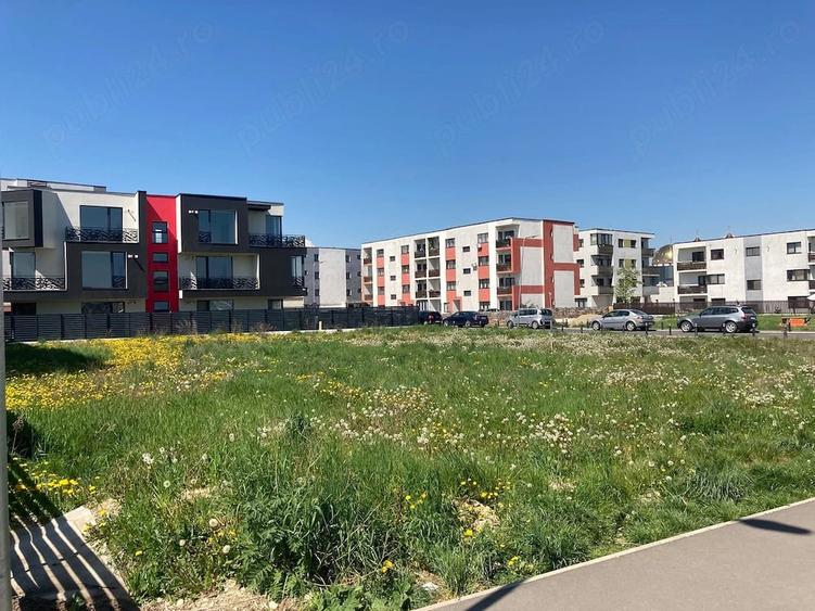 Teren de 700 mp, în Central