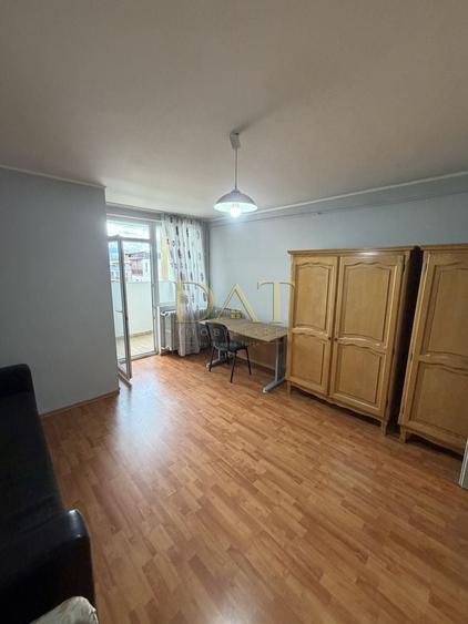 Garsonieră decomandată, mobilată în Mărăști