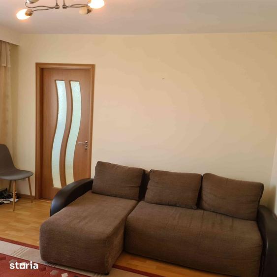 Inchiriez apartament 3 camere semidecomandat - 8