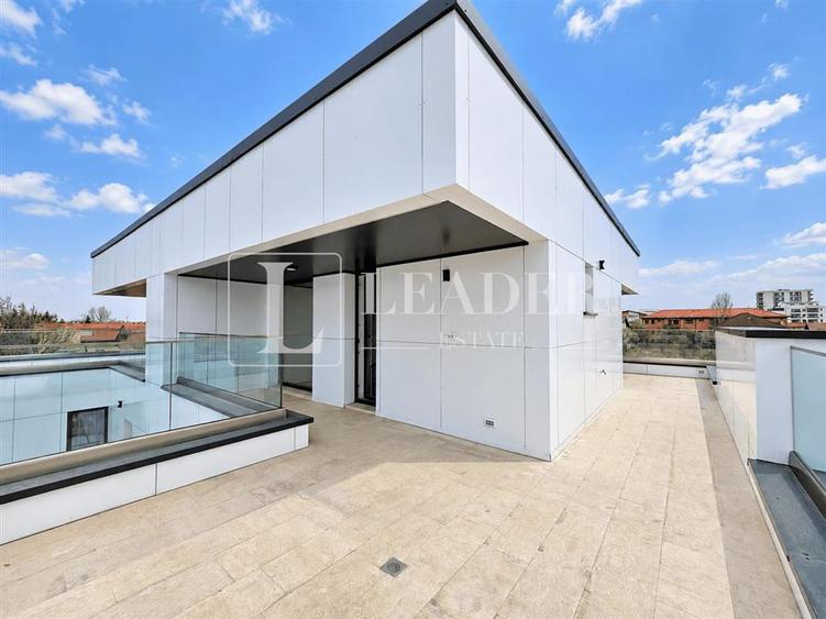 Duplex cu 5 camere cu Garaj în Pipera