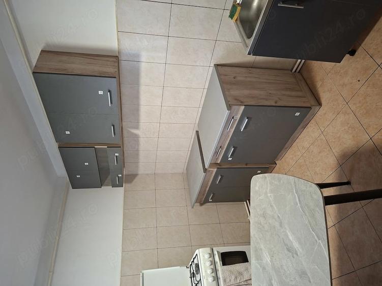 Apartament cu 2 camere decomandat în Siderurgiștilor