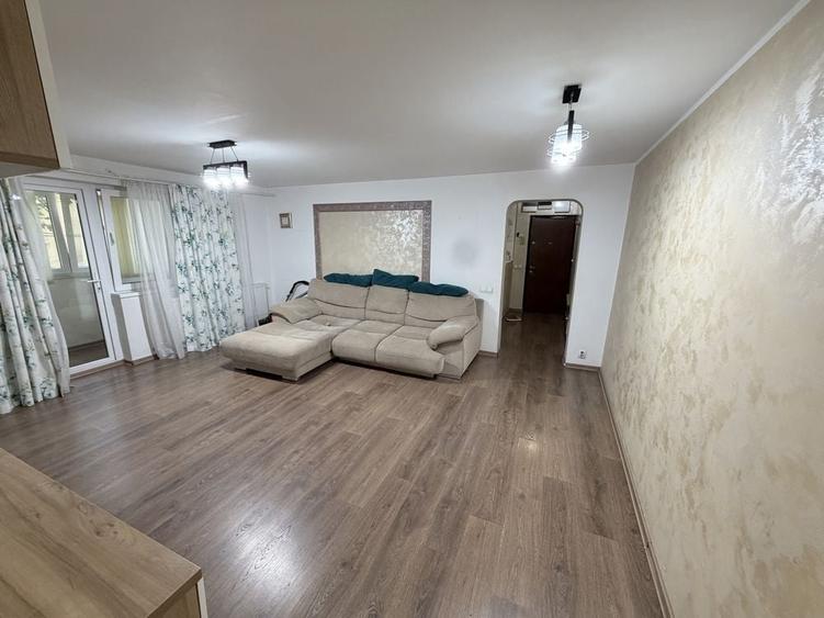 Inchiriez apartament modern, 80 mp, zona Curcubeu George Enescu, etaj 1 | Direct proprietar - 4