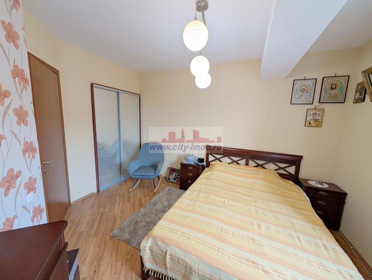 Apartament cu 3 camere decomandat în Străulești