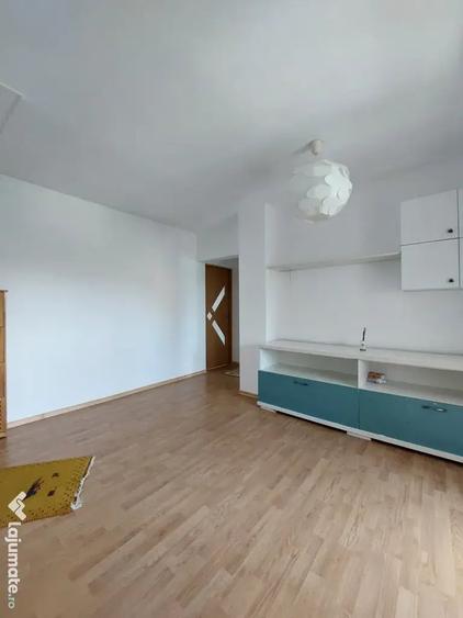 Apartament cu 2 camere decomandat în Crihala