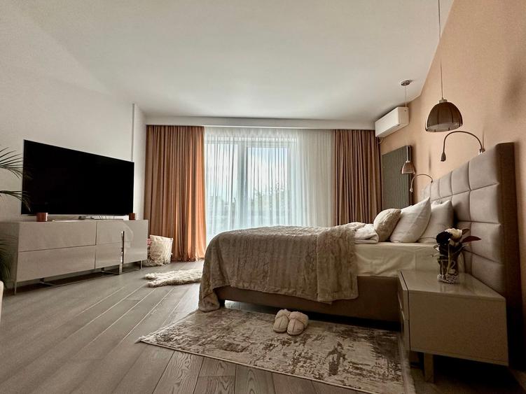 Casă individuală cu 6 camere cu Piscina în Pipera