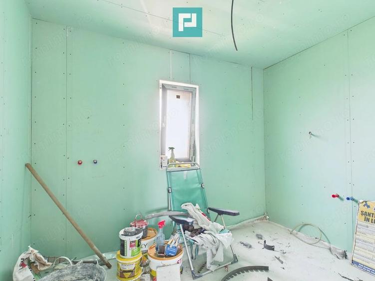 Casă cu 3 camere cu Teren 500 Mp în Mândruloc