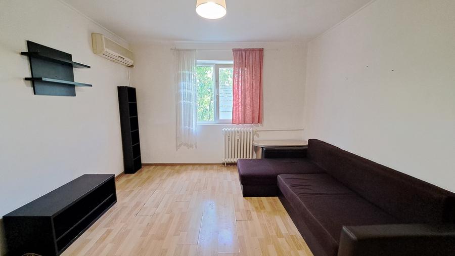 Apartament cu 2 camere semidecomandat în Brâncoveanu