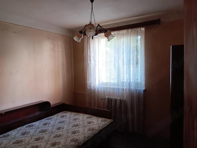 Apartament cu 2 camere nedecomandat în Trivale