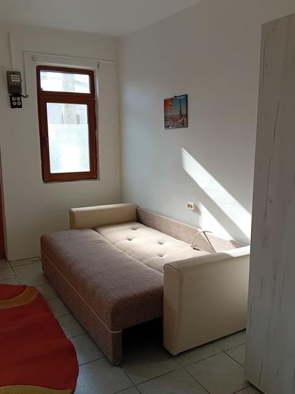 Casă cu 1 camere cu Teren 20 Mp în Exterior Vest