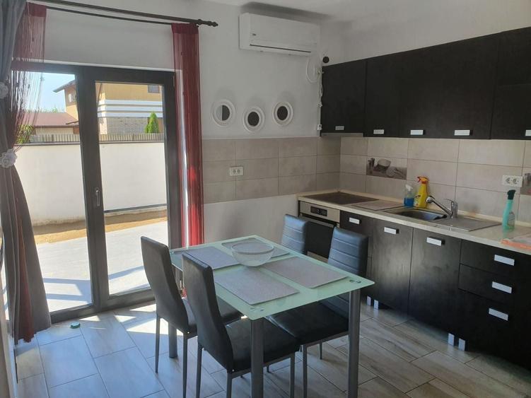 Duplex cu 4 camere cu Canalizare în Dumbrăvița
