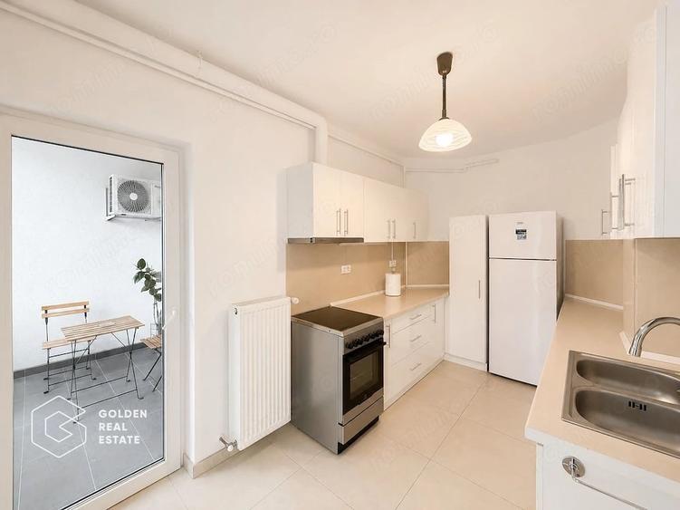 Apartament cu 2 camere decomandat în Central